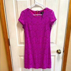 Laundry by Shelli Segal Elegant Purple  Pink Lace Midi Dress size 2